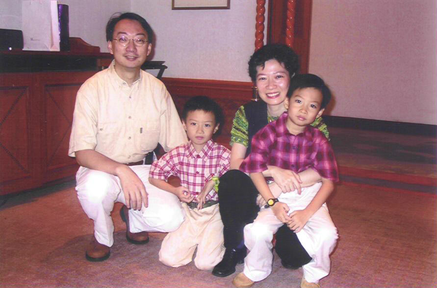 SHEK Siu Tai, Stephen 石兆泰